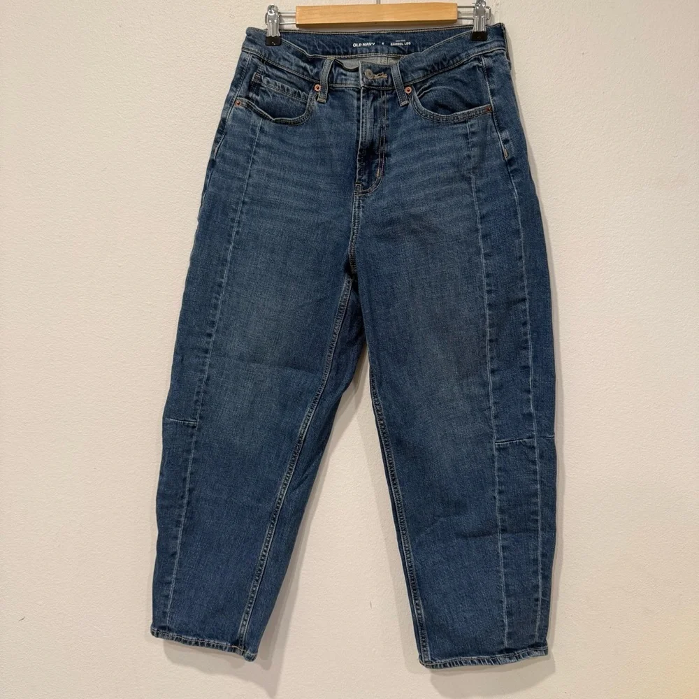 Old Navy High Waisted Barrel Ankle Jeans 8 - Picture 2 of 5